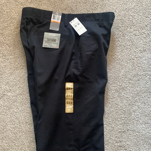 Dockers Black Mens Khaki Pants - 33 x 32 - Picture 1 of 7